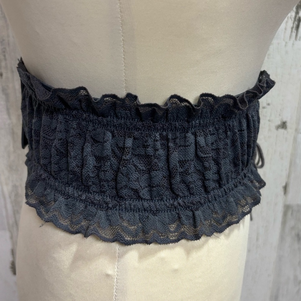 Elegant Lace-Up Gray Waist Belt - Picture 5 of 5